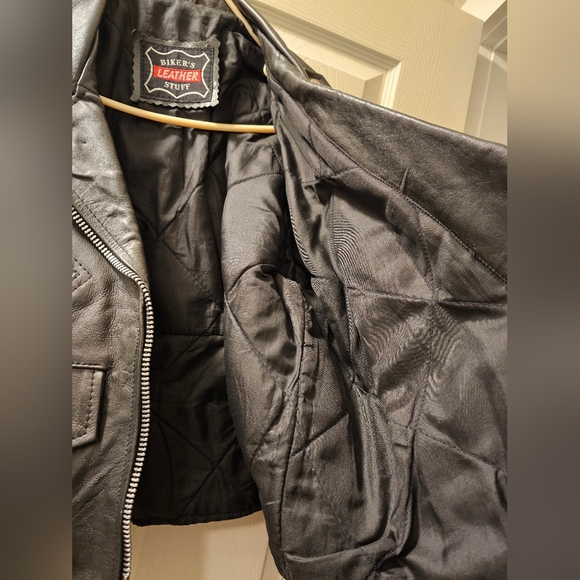 Leather Jacket - Picture 8 of 12